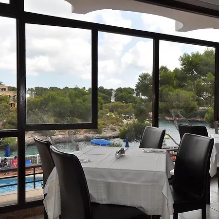 Cabot Cala Ferrera 3*