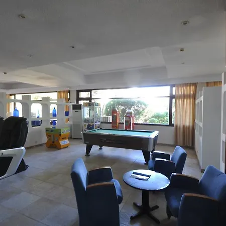 Cabot Cala Ferrera Hotel 3*
