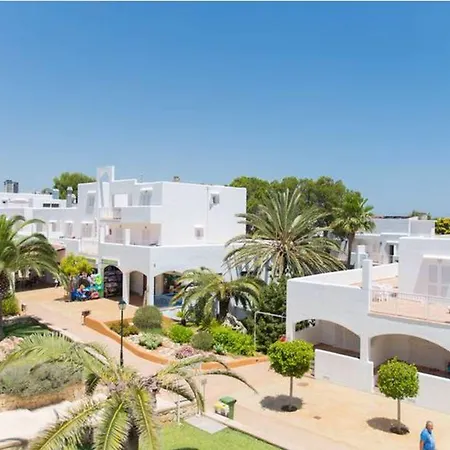 Aparthotel Club Es Talaial 3*