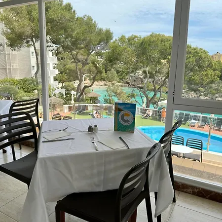 Hotel Cabot Cala Ferrera