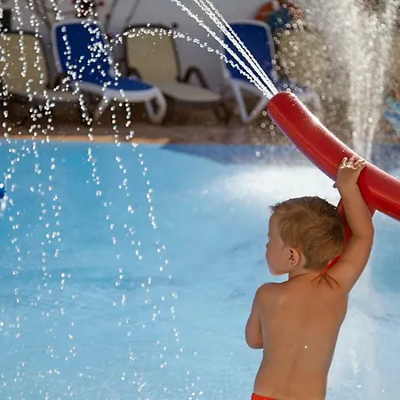 Aparthotel Club Es Talaial 3*