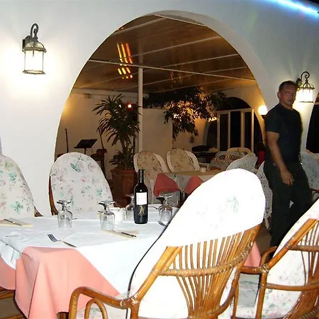 Guest house Talamanca 2*