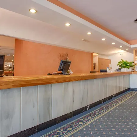 Inturotel Azul Garden Aparthotel 3*