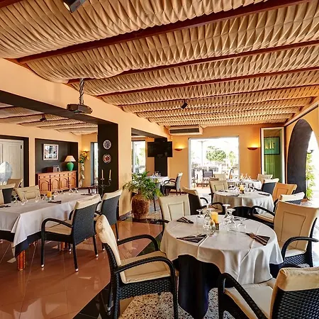 Guest house Talamanca 2*